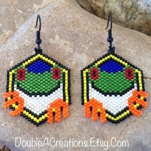 Green Frog Beaded Earrings, New, Handmade By Me